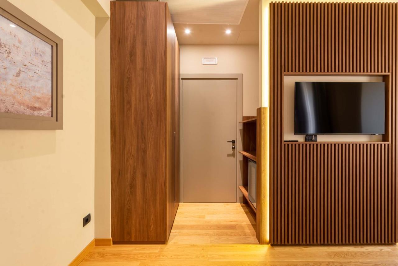 Elical Exclusive Private Suites Рим Экстерьер фото