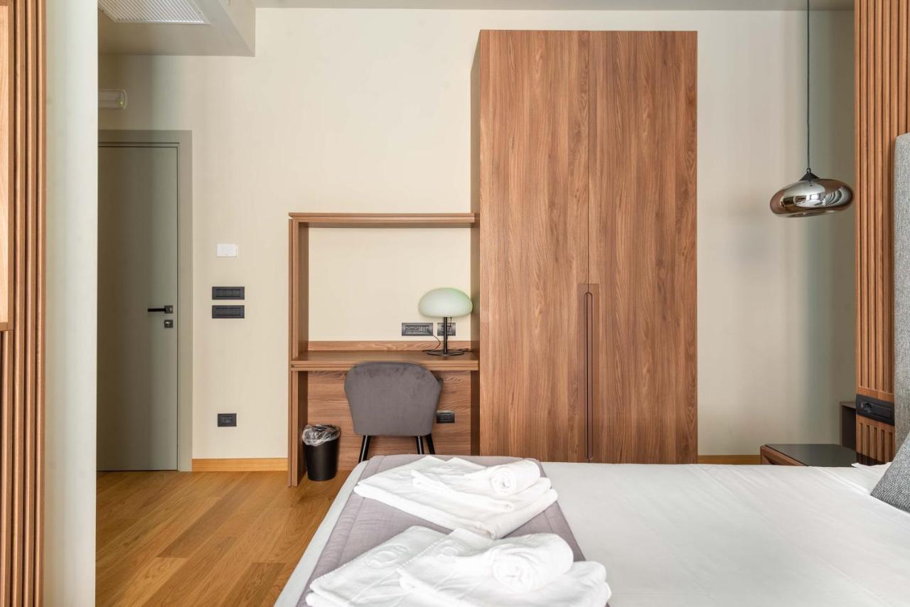 Elical Exclusive Private Suites Рим Экстерьер фото