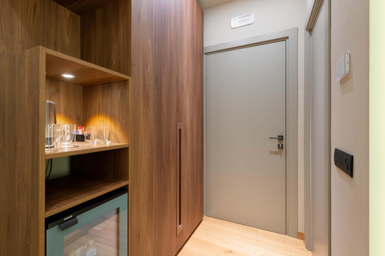 Elical Exclusive Private Suites Рим Экстерьер фото