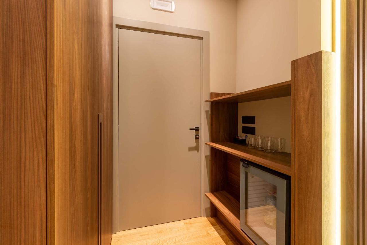 Elical Exclusive Private Suites Рим Экстерьер фото